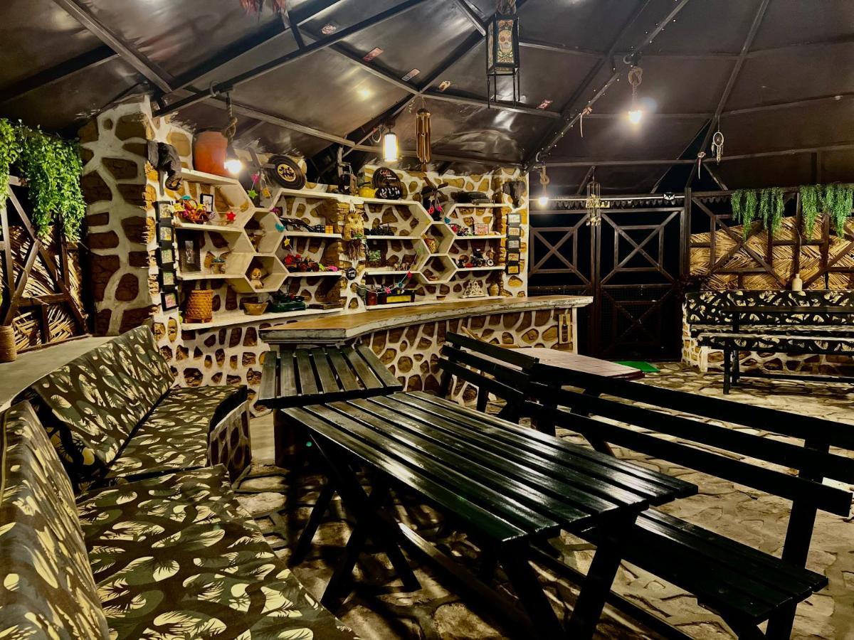Aura Wildlife Camp And Resorts Marchula Bagian luar foto